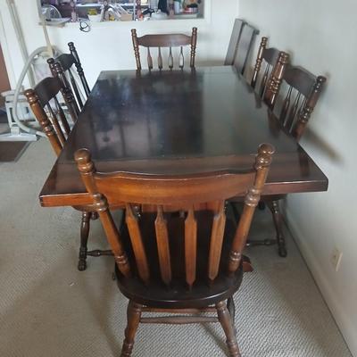 Solid Wood Dining Table with 8 Matching Spindle-Back Chairs and two leaves