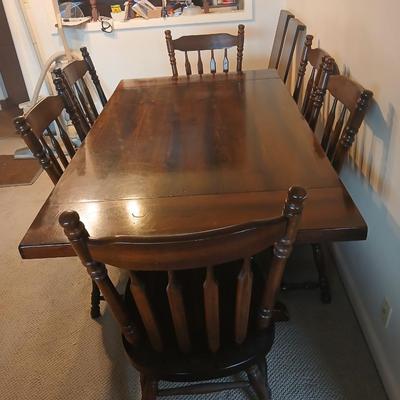 Solid Wood Dining Table with 8 Matching Spindle-Back Chairs and two leaves