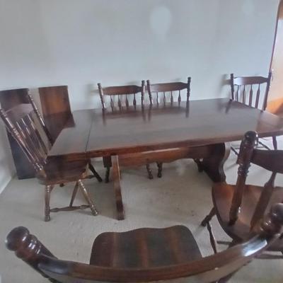 Solid Wood Dining Table with 8 Matching Spindle-Back Chairs and two leaves