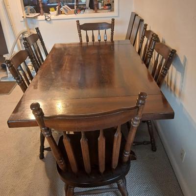 Solid Wood Dining Table with 8 Matching Spindle-Back Chairs and two leaves