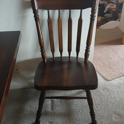 Solid Wood Dining Table with 8 Matching Spindle-Back Chairs and two leaves