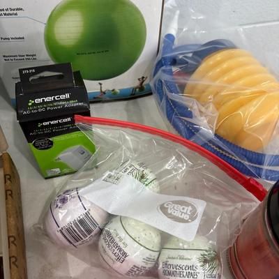 Spa & wellness lot with tote