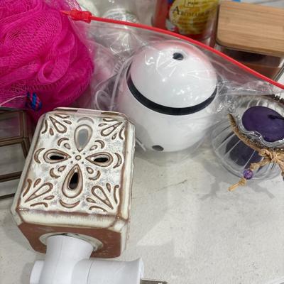 Spa & wellness lot with tote