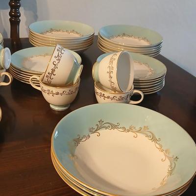 Vintage Lifetime China Co. Semi-Vitreous "Gold Crown" China Set – Blue & Gold Scroll Trim (60+ Pieces)