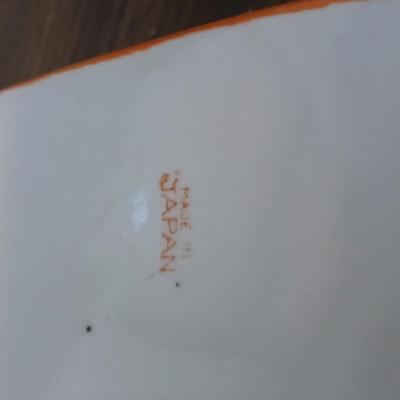 Mixed Lot of Decorative Vintage and Art Glass - FireKing large milk glass dish