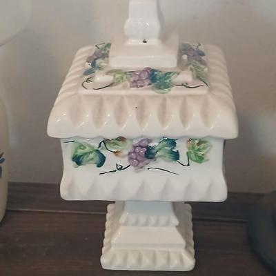 Mixed Lot of Decorative Vintage and Art Glass - FireKing large milk glass dish