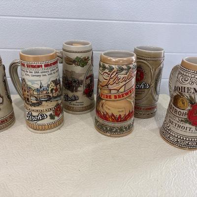 6 Stroh’s steins