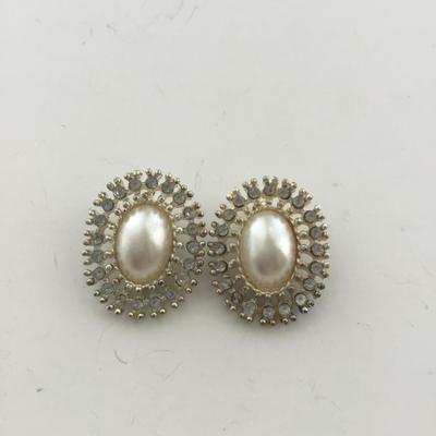 Sale Photo Thumbnail #4: See attached pictures