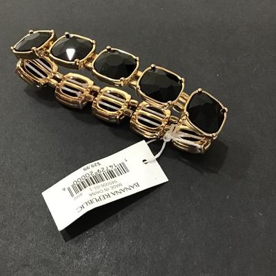 Banana republic, stretchy bracelet, gold tone, with black crystals