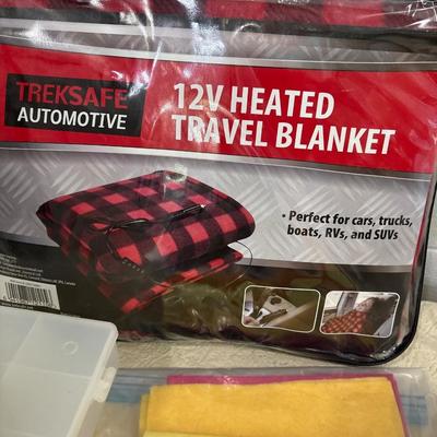 Travel radio/TV, heated blanket, Shamwow, and sconces
