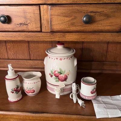 Pfaltzgraff ‘Delicious’ - Large Set of Dinnerware & More (FEC2-RG)