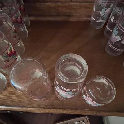 Pfaltzgraff ‘Delicious’ - Large Set of Dinnerware & More (FEC2-RG)