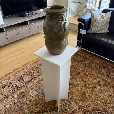 Gorgeous Large Vase with Stand (D-BM)