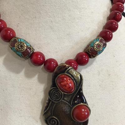 Gorgeous fashion, statement, necklace