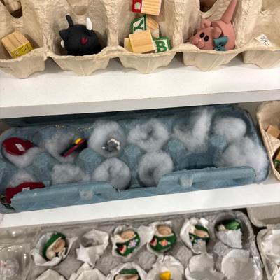 Handmade polymer clay miniatures with tote