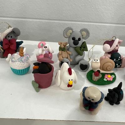 Handmade polymer clay miniatures with tote