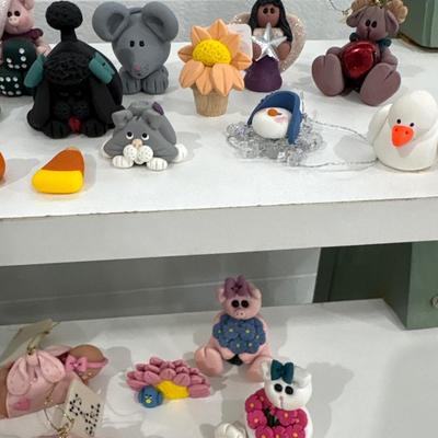 Handmade polymer clay miniatures with tote