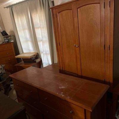Sale Photo Thumbnail #198: #3406 • Lot 3406
