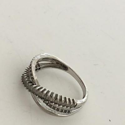 925 marked beautiful ring