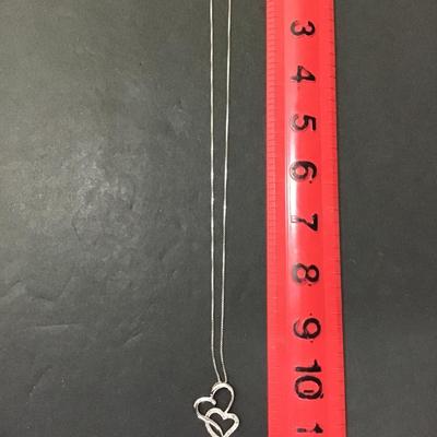 Silver tone chain with SilverTone heart pendant with small rhinestones