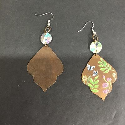 Vintage fashion style earrings