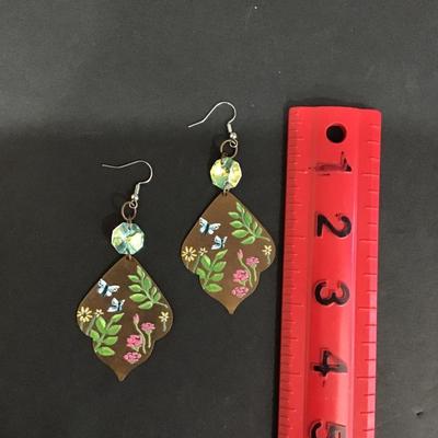 Vintage fashion style earrings