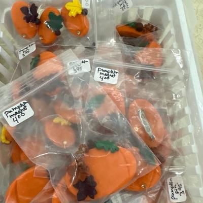 Polymer pins & magnets