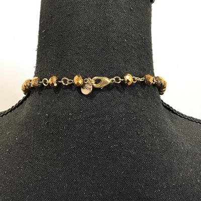 Very nice gold tone Glass beaded Alfani necklace