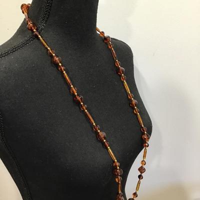 Very nice fashion, statement necklace