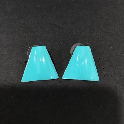 Vintage metal turquoise enamel earrings