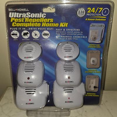 Ultrasonic pest repellers