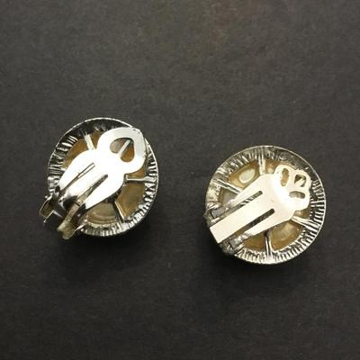 Vintage faux pearl clip on earrings