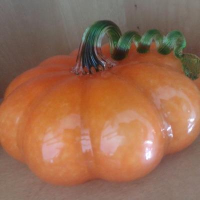 Set of Two Glass Pumpkin Home Decor Items