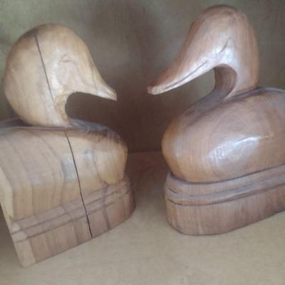 Vintage Norleans Wood Carved Duck Bookends