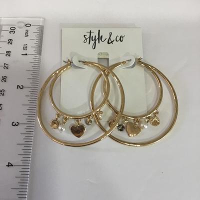 Cute very nice large hoop earrings