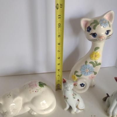 Collection of Ceramic Cat Themed Home Decor Items