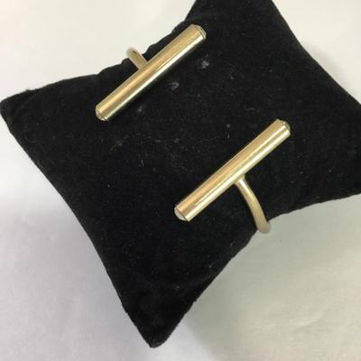 Cute vintage rhinestone cuff bracelet, gold toned