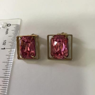 Beautiful pink crystal rhinestone clip on earrings