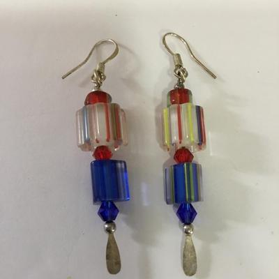 Cute vintage glass dangle earrings