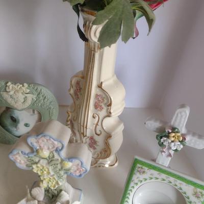 Collection of Vintage Porcelain Home Decor Items