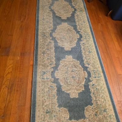 Runner rug