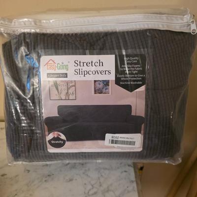 Stretch slipcover
