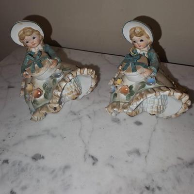 Pair of Lefton figurines