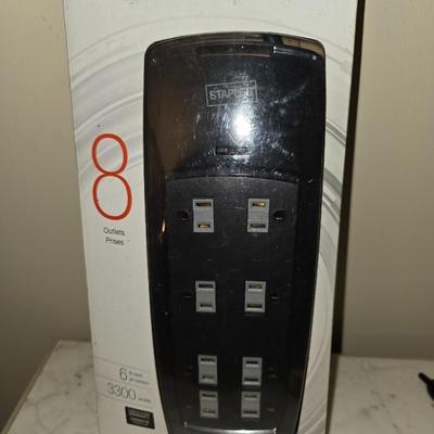 8 outlet surge protector