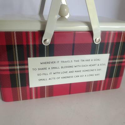 Hallmark Giving Tin