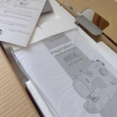 Singer Inspiration 4228 Sewing Machine in Original Box