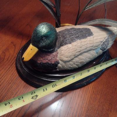 Duck on Pond Desk Lamp with Shade