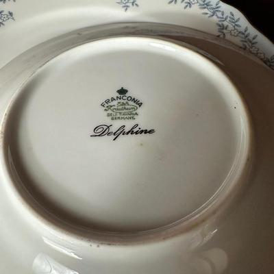 Franconia Delphine China Set – Service for 14