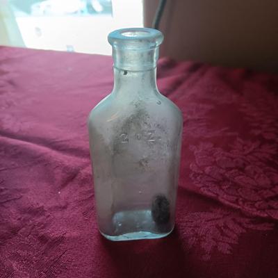 SMALL ANTIQUE BOTTLES