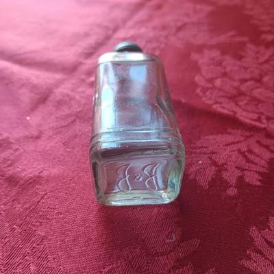 SMALL ANTIQUE BOTTLES
